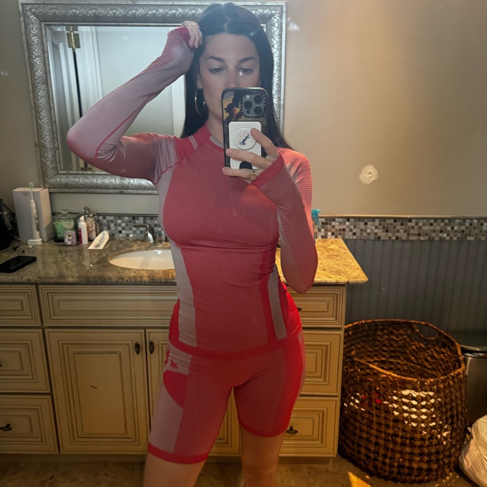 Y3 cycling set top and bottom